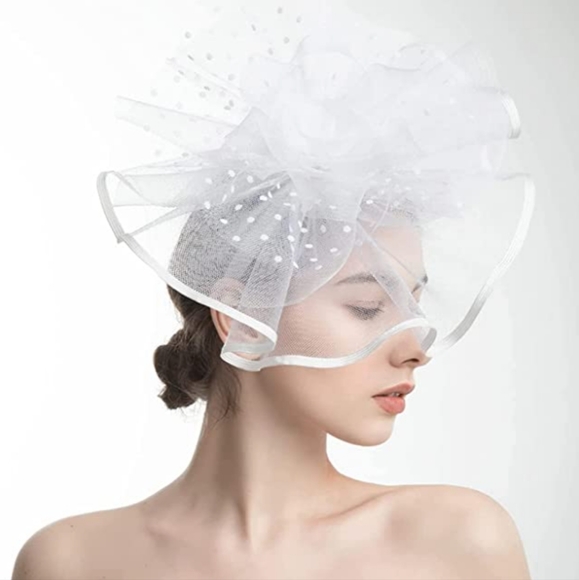 Beautiful Kentucky Derby style fascinator Headband hat - Picture 4 of 5